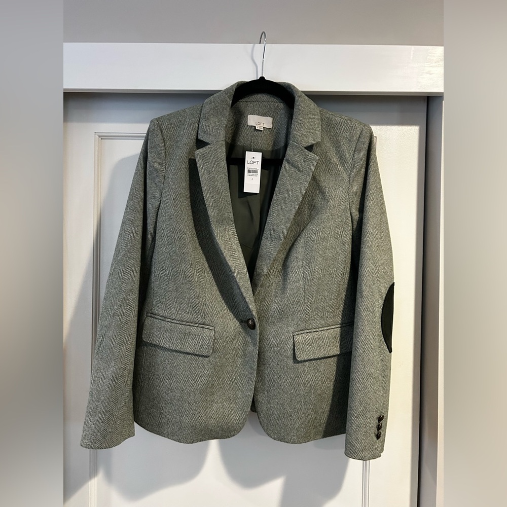NWT Loft Moss Green Herringbone Knit Blazer Jacket Coat Elbow Pad | Women's
Sz 4